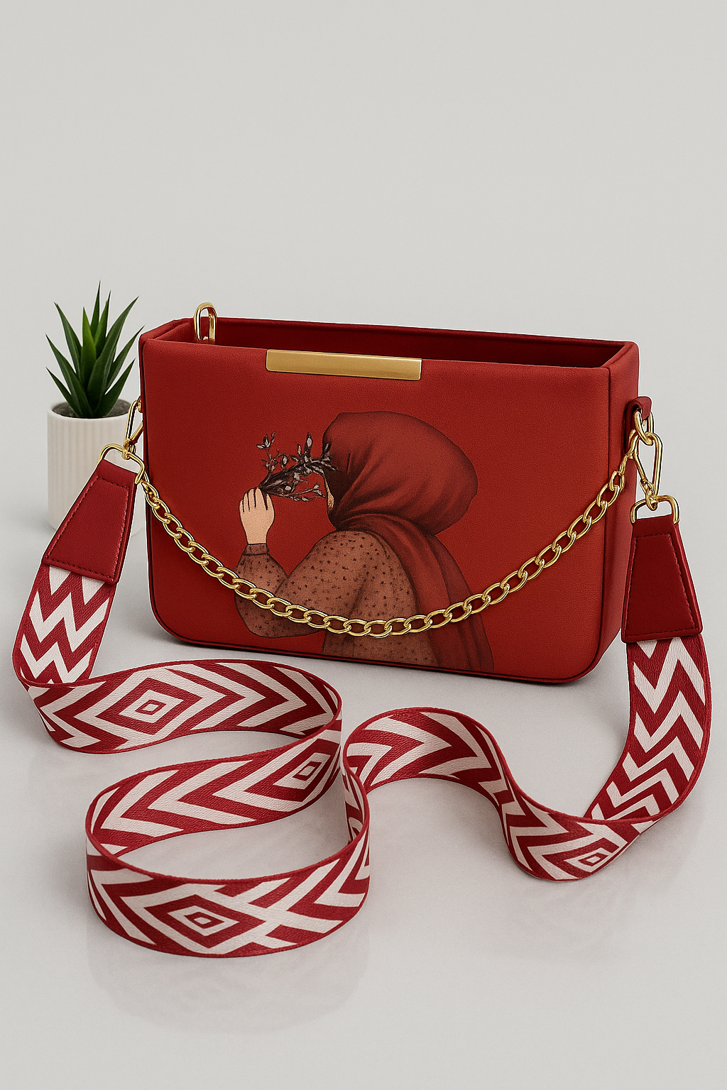 Elegant Chain Crossbody Bag – Floral Lady Design - Hijaab Bag