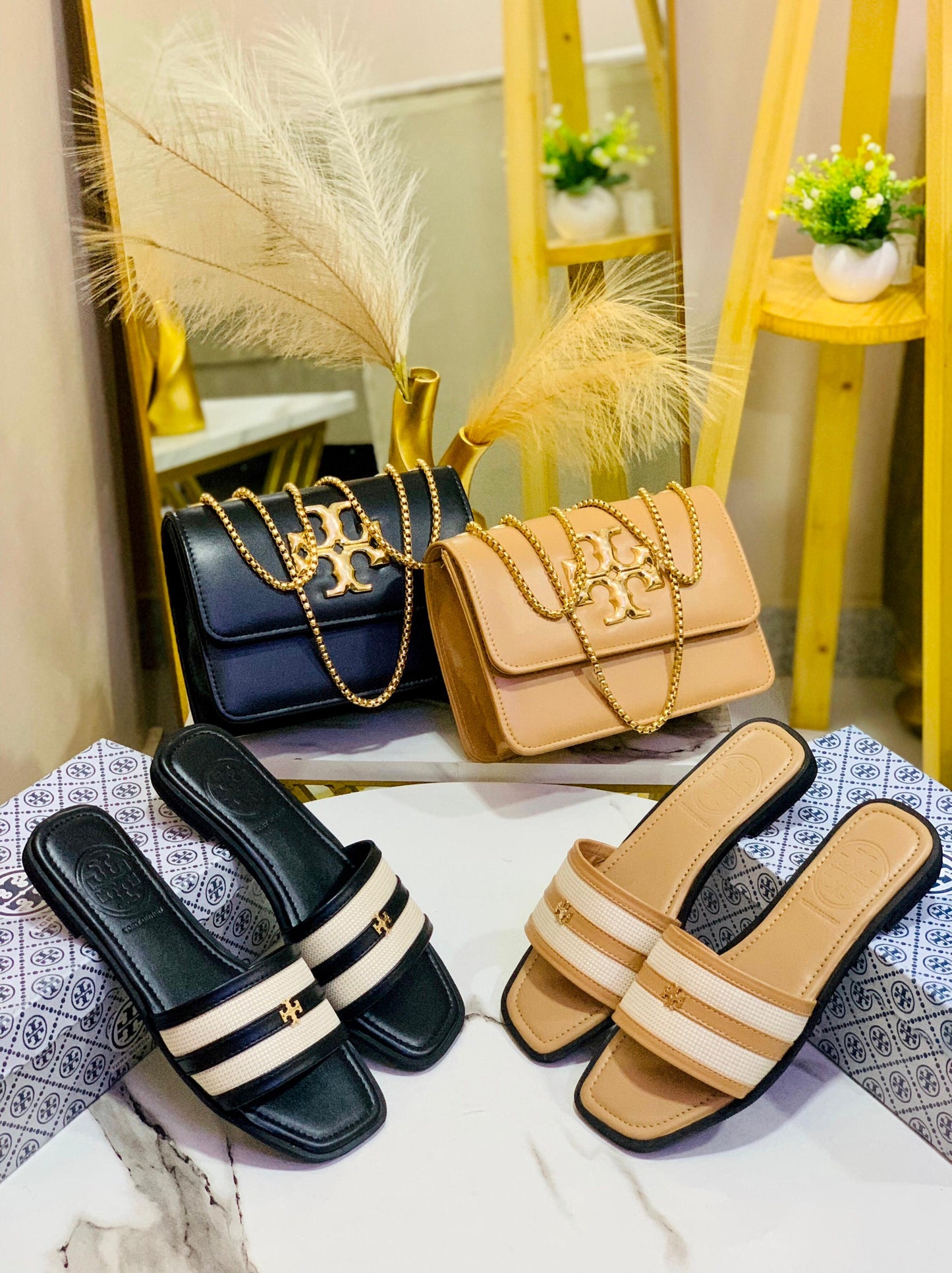 Tory Burch Slipper + Torch Burch CrossBody Bag 💼