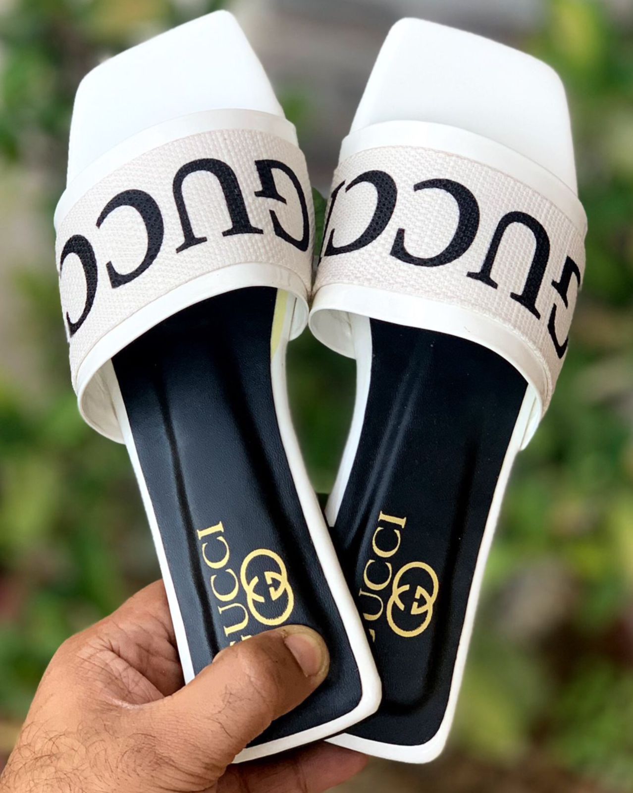 GUCCi Designing Flat Slipper