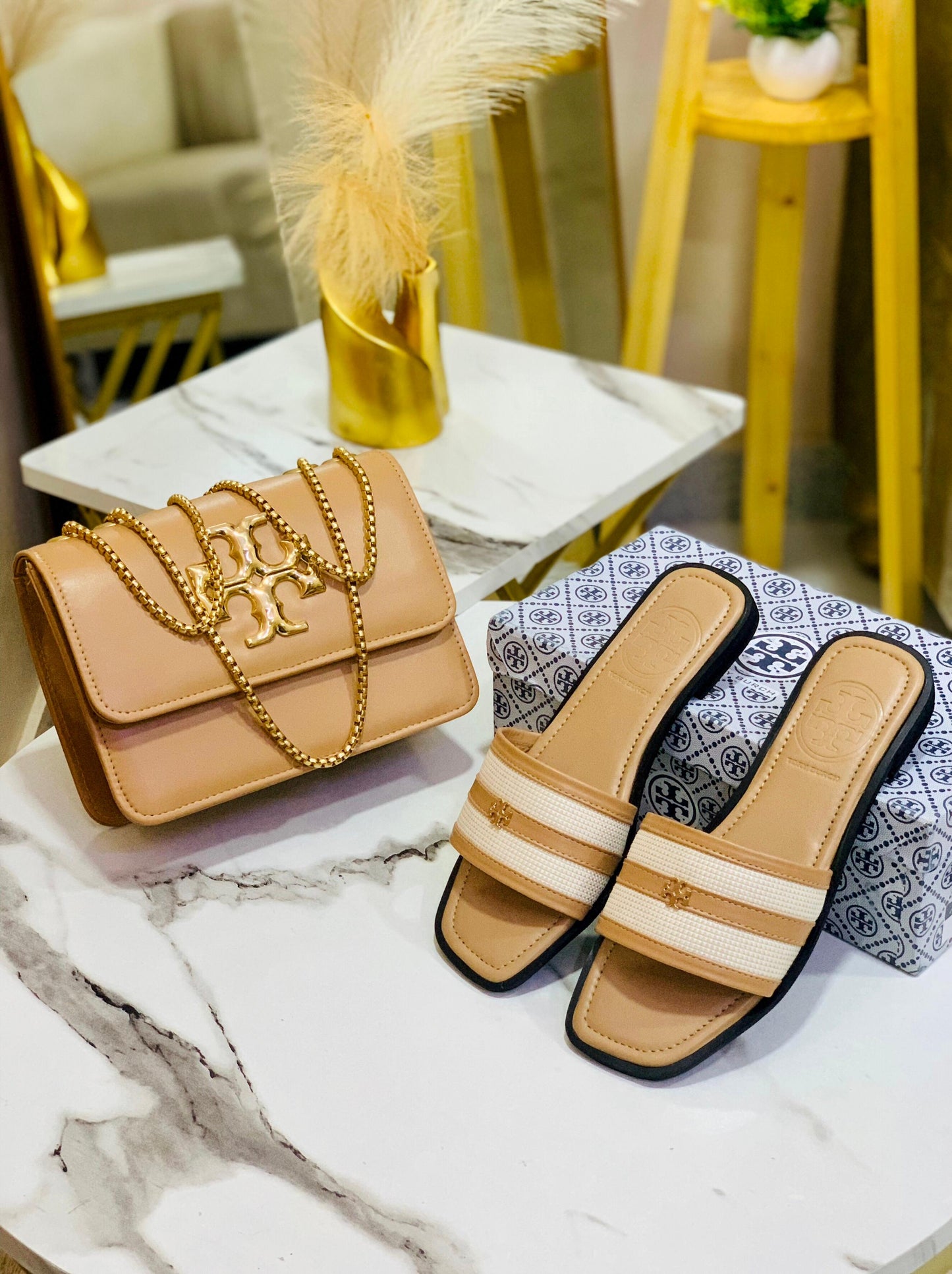 Tory Burch Slipper + Torch Burch CrossBody Bag 💼